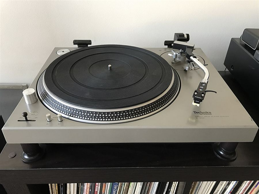 Tocadiscos Technics SL-1200